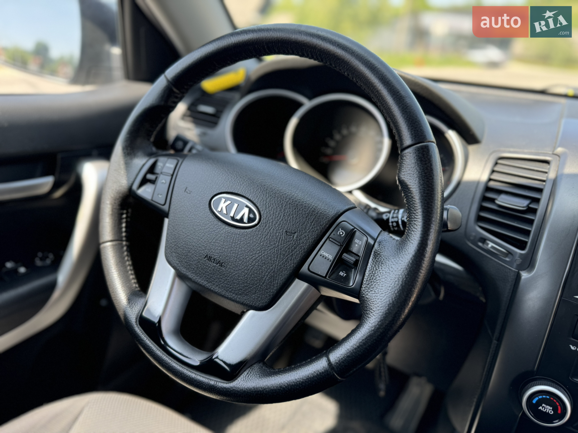2010 Kia Sorento - мініатюра 18