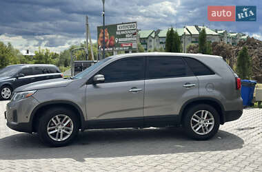 Внедорожник / Кроссовер Kia Sorento 2014 в 
