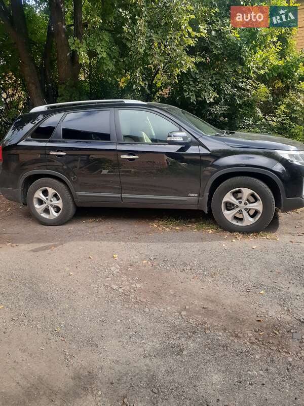 Позашляховик / Кросовер Kia Sorento 2012 в Ніжині