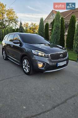 Внедорожник / Кроссовер Kia Sorento 2015 в Белгороде-Днестровском