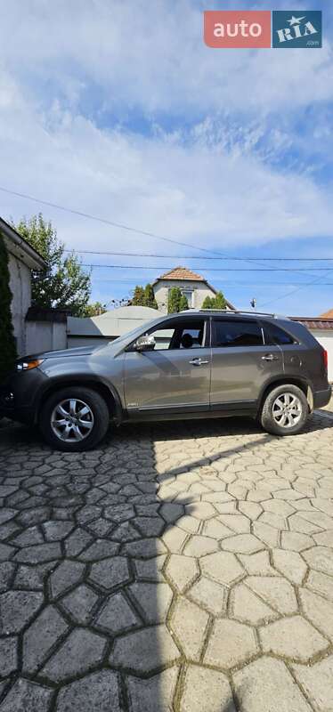Позашляховик / Кросовер Kia Sorento 2012 в Береговому