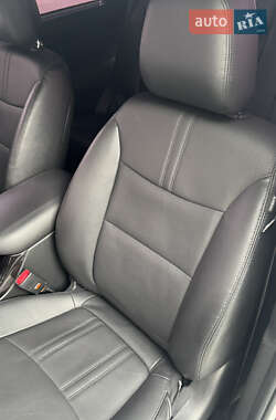 Внедорожник / Кроссовер Kia Sorento 2013 в 