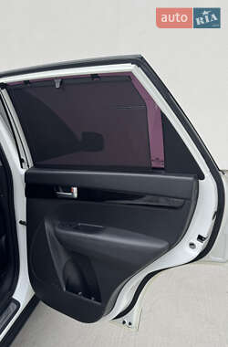 Внедорожник / Кроссовер Kia Sorento 2013 в 