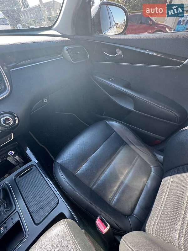 Внедорожник / Кроссовер Kia Sorento 2015 в Харькове