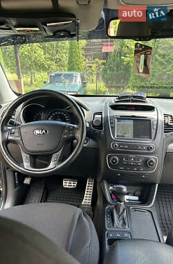 Внедорожник / Кроссовер Kia Sorento 2013 в 