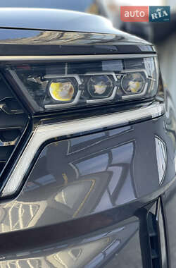 Внедорожник / Кроссовер Kia Sorento 2021 в 