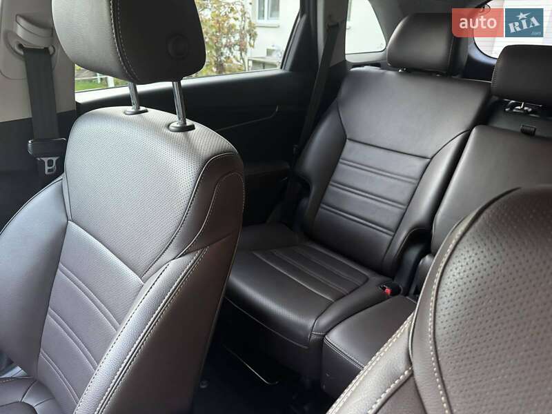 Внедорожник / Кроссовер Kia Sorento 2018 в Киеве