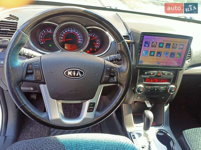 Позашляховик / Кросовер Kia Sorento 2012 в Запоріжжі