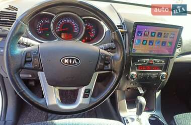 Внедорожник / Кроссовер Kia Sorento 2012 в 
