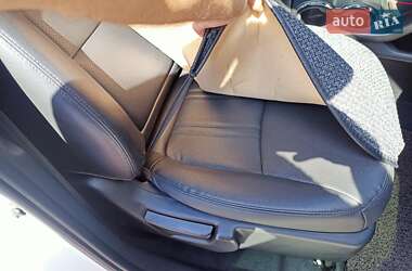 Внедорожник / Кроссовер Kia Sorento 2012 в 