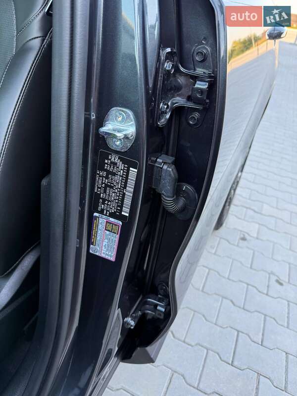 Внедорожник / Кроссовер Kia Sorento 2024 в Дубно фото 200 Внедорожник / Кроссовер Kia Sorento 2024 в Дубно