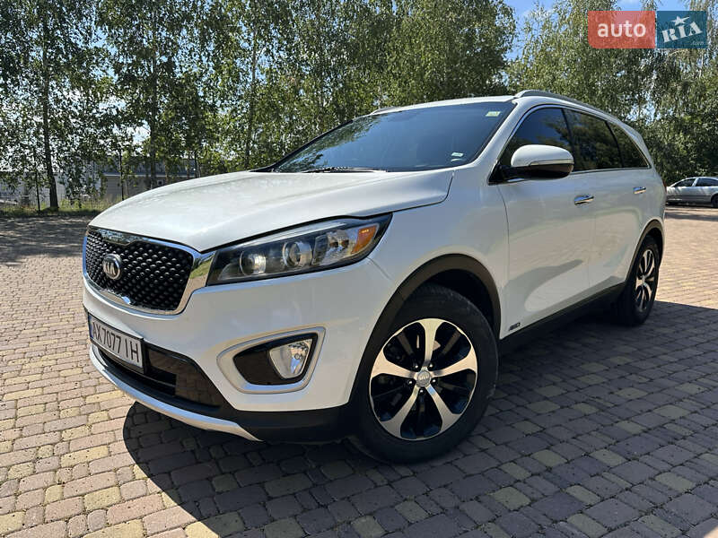 Позашляховик / Кросовер Kia Sorento 2015 в Харкові