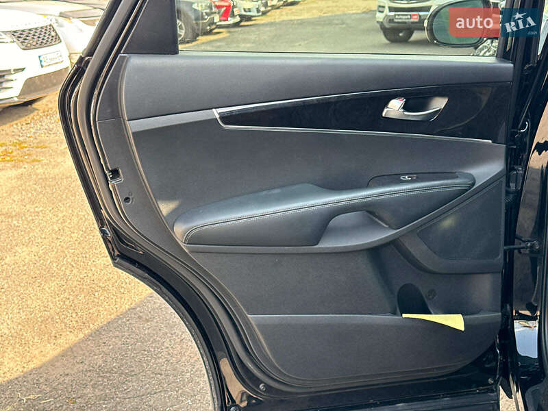 Позашляховик / Кросовер Kia Sorento 2017 в Вінниці фото 18 Позашляховик / Кросовер Kia Sorento 2017 в Вінниці