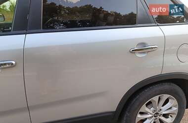 Внедорожник / Кроссовер Kia Sorento 2013 в 