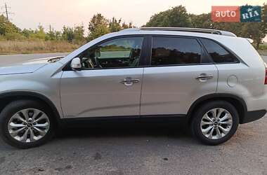 Внедорожник / Кроссовер Kia Sorento 2013 в 