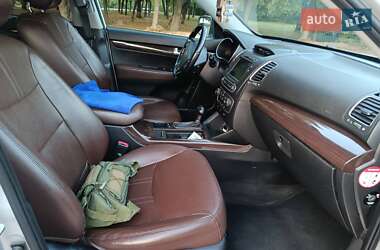 Внедорожник / Кроссовер Kia Sorento 2013 в 