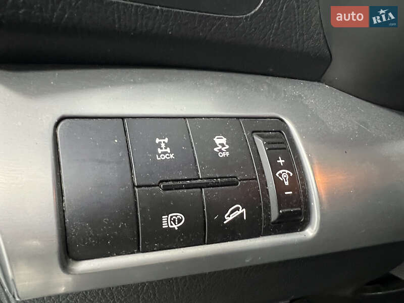 Внедорожник / Кроссовер Kia Sorento 2012 в Одессе фото 24 Внедорожник / Кроссовер Kia Sorento 2012 в Одессе