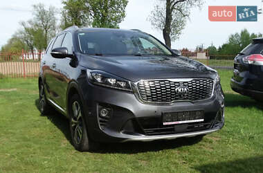 Внедорожник / Кроссовер Kia Sorento 2017 в 