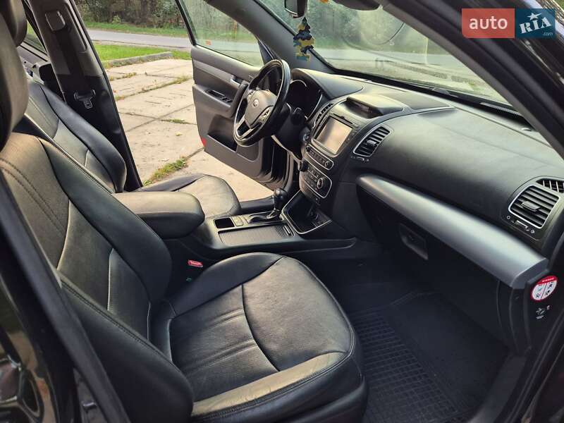 Позашляховик / Кросовер Kia Sorento 2014 в Стрию