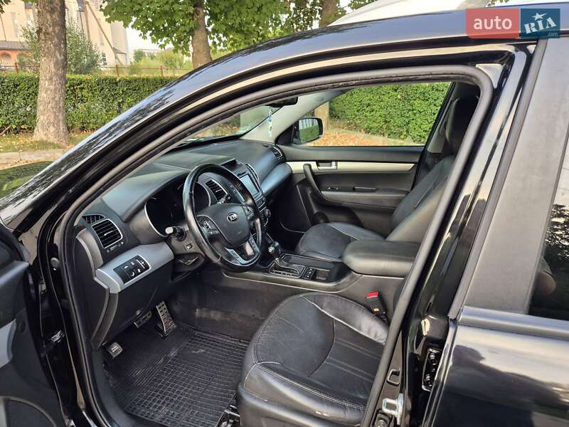 Позашляховик / Кросовер Kia Sorento 2014 в Стрию