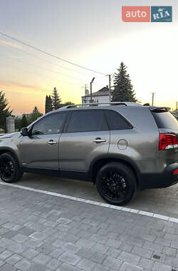 Внедорожник / Кроссовер Kia Sorento 2011 в 