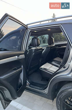Внедорожник / Кроссовер Kia Sorento 2011 в 