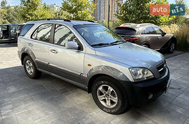Позашляховик / Кросовер Kia Sorento 2004 в Києві