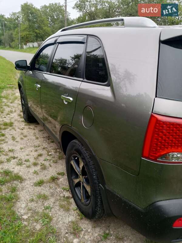 Внедорожник / Кроссовер Kia Sorento 2011 в Старом Самборе фото 8 Внедорожник / Кроссовер Kia Sorento 2011 в Старом Самборе