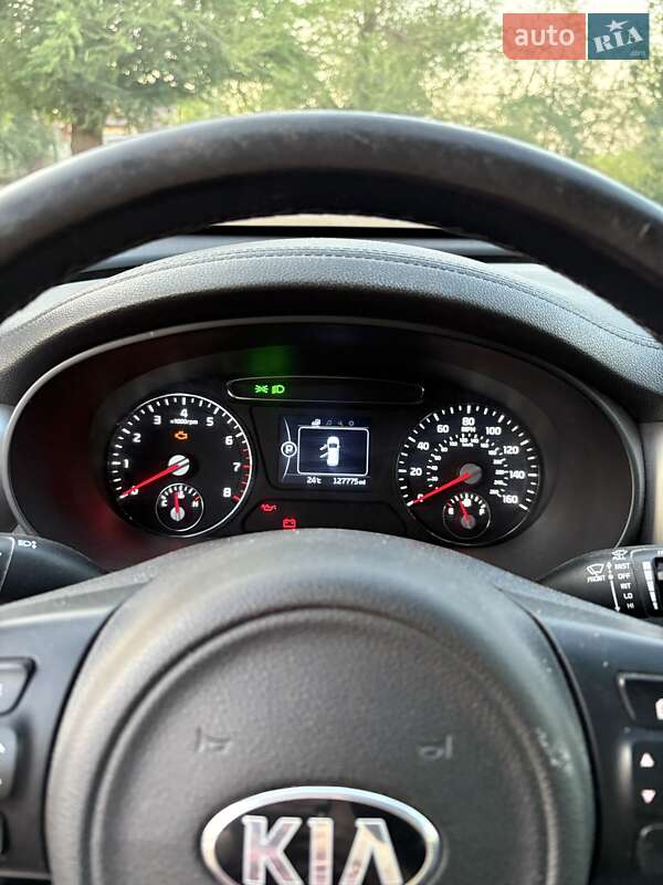 Внедорожник / Кроссовер Kia Sorento 2015 в Кривом Роге