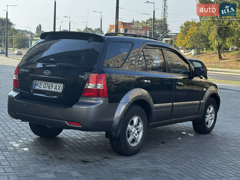 Внедорожник / Кроссовер Kia Sorento 2009 в Днепре
