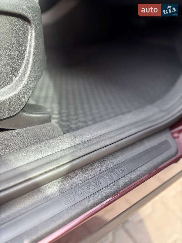 Внедорожник / Кроссовер Kia Sorento 2015 в Хмельницком фото 50 Внедорожник / Кроссовер Kia Sorento 2015 в Хмельницком