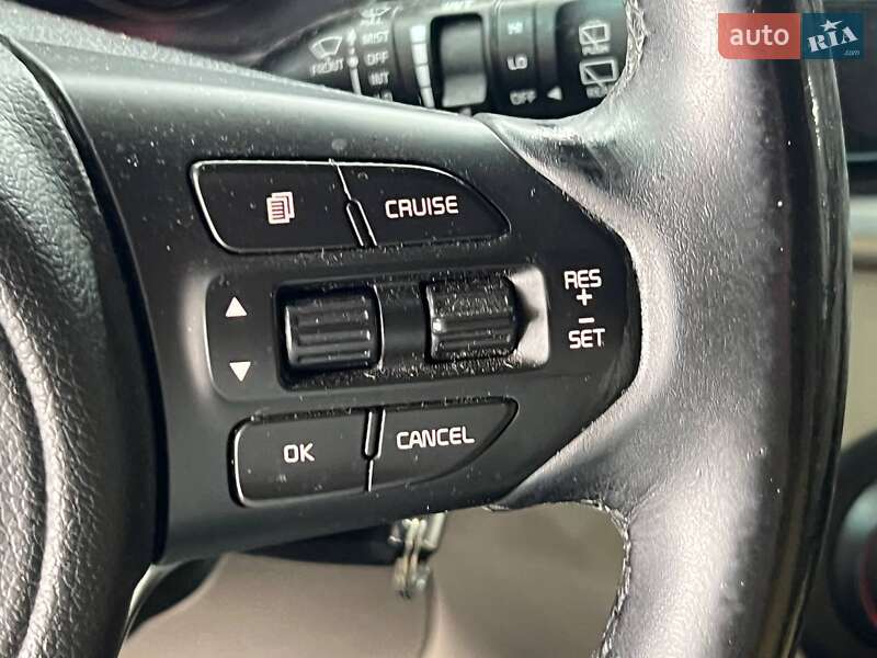 Внедорожник / Кроссовер Kia Sorento 2016 в Одессе фото 20 Внедорожник / Кроссовер Kia Sorento 2016 в Одессе