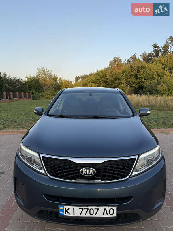 Позашляховик / Кросовер Kia Sorento 2014 в Києві