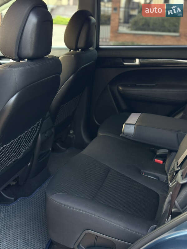Позашляховик / Кросовер Kia Sorento 2014 в Києві