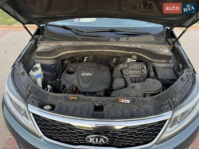 Позашляховик / Кросовер Kia Sorento 2014 в Києві