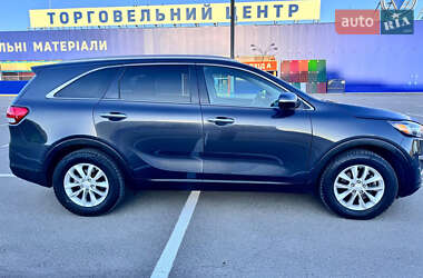 Внедорожник / Кроссовер Kia Sorento 2016 в 
