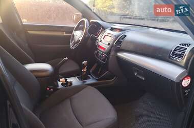 Внедорожник / Кроссовер Kia Sorento 2013 в 