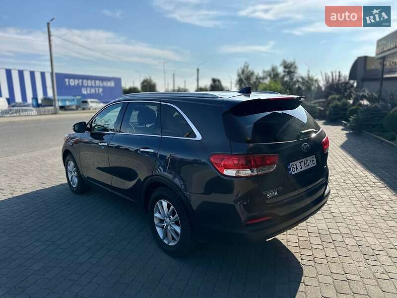 Внедорожник / Кроссовер Kia Sorento 2016 в Шепетовке фото 10 Внедорожник / Кроссовер Kia Sorento 2016 в Шепетовке