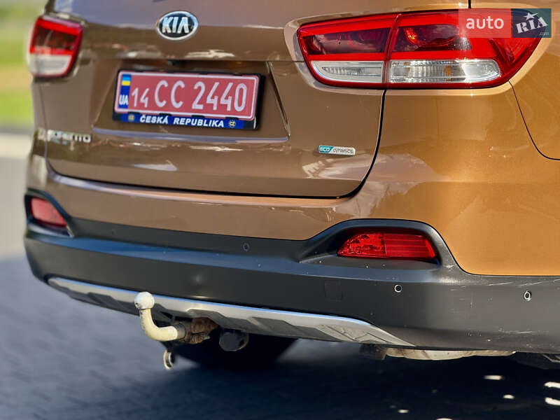 Внедорожник / Кроссовер Kia Sorento 2017 в Межгорье