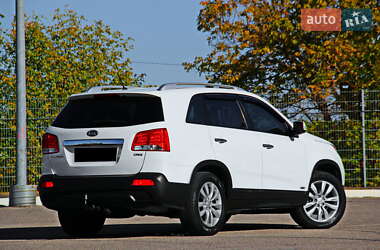 Внедорожник / Кроссовер Kia Sorento 2010 в 
