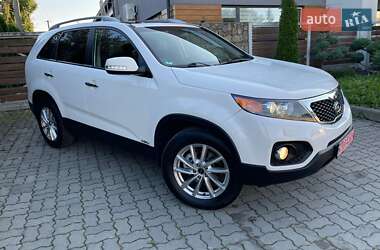 Внедорожник / Кроссовер Kia Sorento 2011 в 