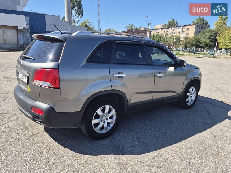 Внедорожник / Кроссовер Kia Sorento 2011 в Запорожье