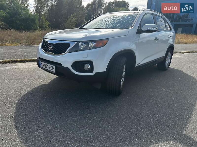 Внедорожник / Кроссовер Kia Sorento 2010 в Киеве