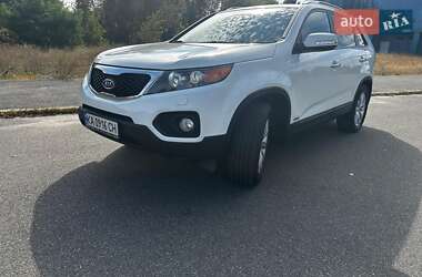 Позашляховик / Кросовер Kia Sorento 2010 в 