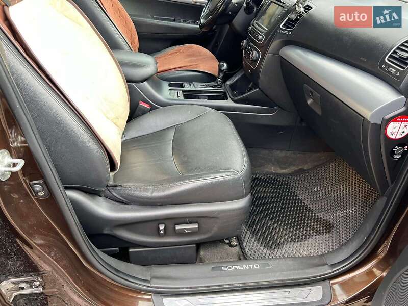 Позашляховик / Кросовер Kia Sorento 2013 в Заліщиках