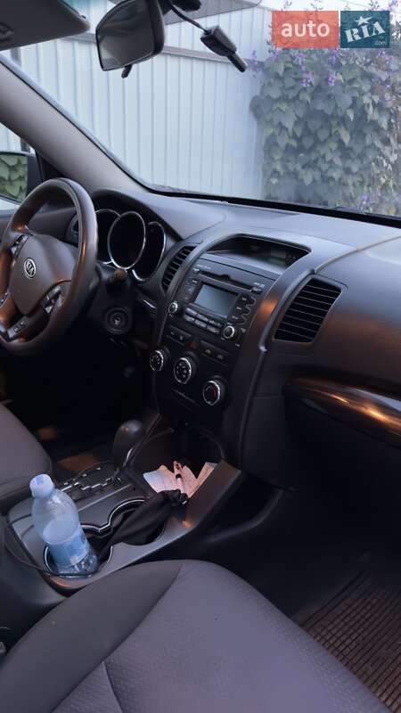 Внедорожник / Кроссовер Kia Sorento 2011 в Кролевце