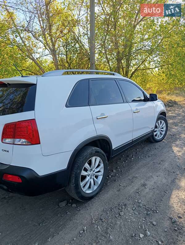 Позашляховик / Кросовер Kia Sorento 2011 в Гадячі