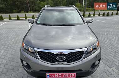 Внедорожник / Кроссовер Kia Sorento 2012 в 