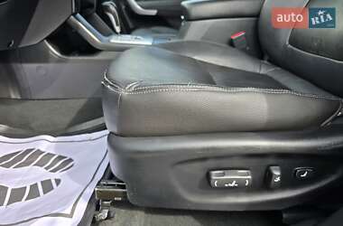 Внедорожник / Кроссовер Kia Sorento 2012 в 