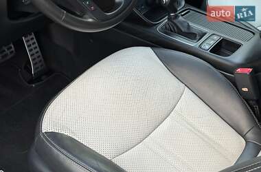 Внедорожник / Кроссовер Kia Sorento 2015 в 